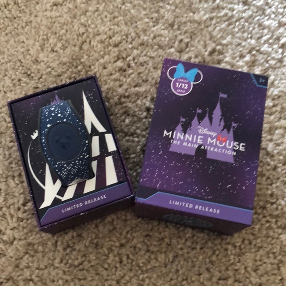 Disney Minnie Mouse space mountain magic band - Picture 1 of 3